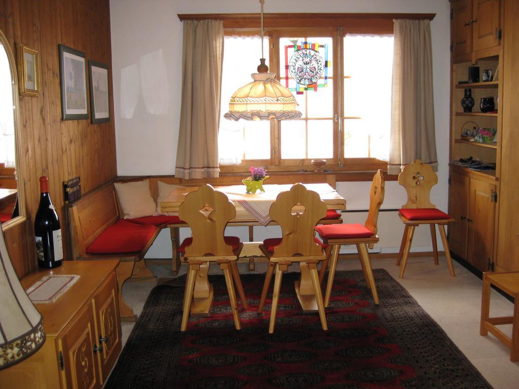 Chalet Erica Appartement Jaun Kamer foto